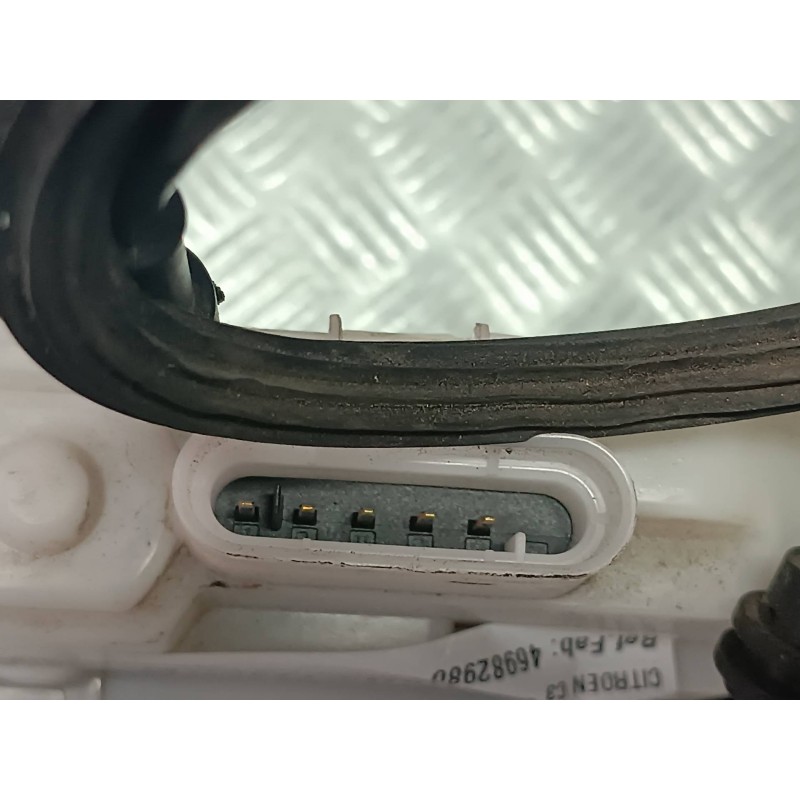 Recambio de cerradura puerta delantera izquierda para citroen c3 referencia OEM IAM 46982980 BLANCO CONECTOR 5 PINES