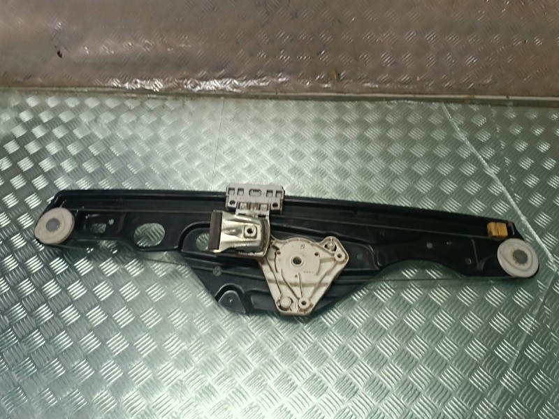 Recambio de elevalunas trasero izquierdo para mercedes-benz clase e (w211) berlina referencia OEM IAM A2117800146  ELECTRICO