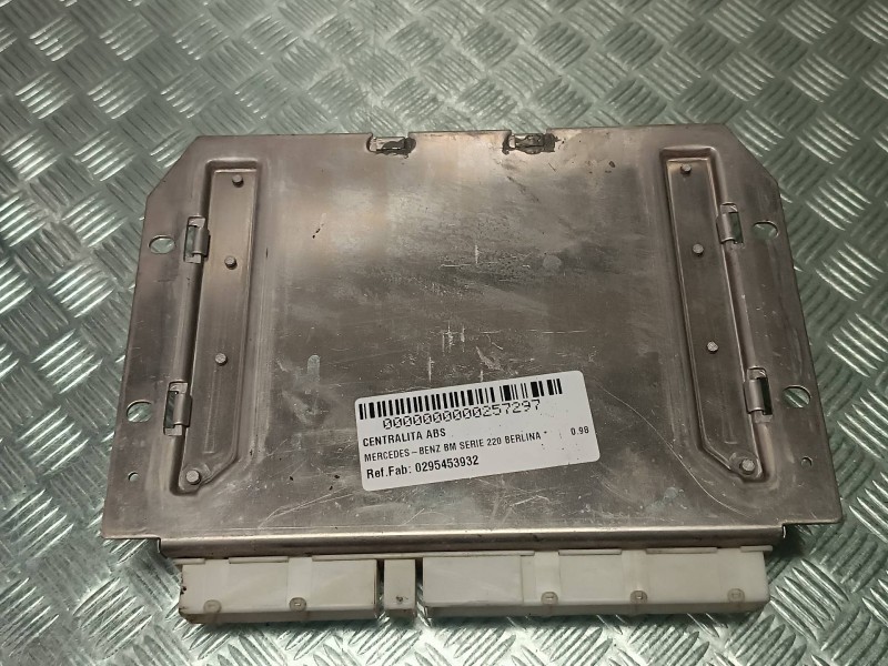 Recambio de centralita abs para mercedes-benz clase s (w220) berlina referencia OEM IAM 0295453932 Q01 0265109478