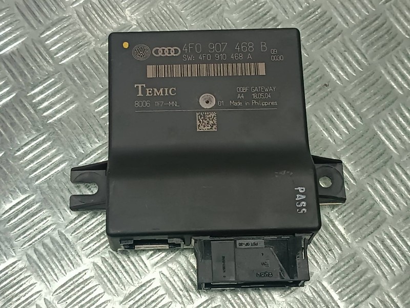 Recambio de modulo electronico para audi a6 berlina (4f2) referencia OEM IAM 4F0907468B 4F0910468A TEMIC
