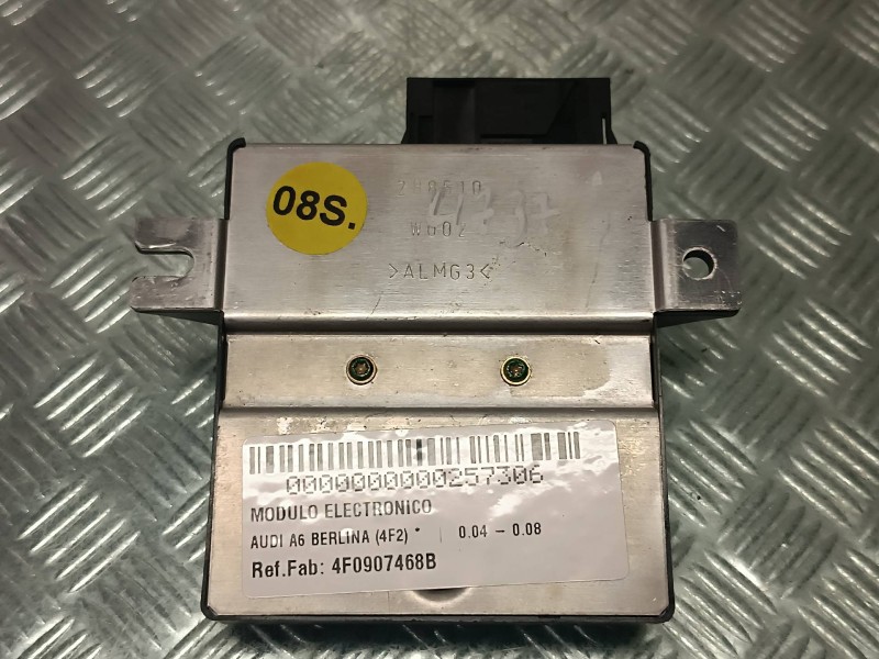 Recambio de modulo electronico para audi a6 berlina (4f2) referencia OEM IAM 4F0907468B 4F0910468A TEMIC