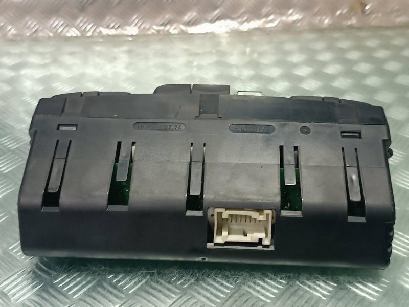 Recambio de mando calefaccion / aire acondicionado para mercedes-benz clase s (w220) berlina referencia OEM IAM 2208300185 Q0027