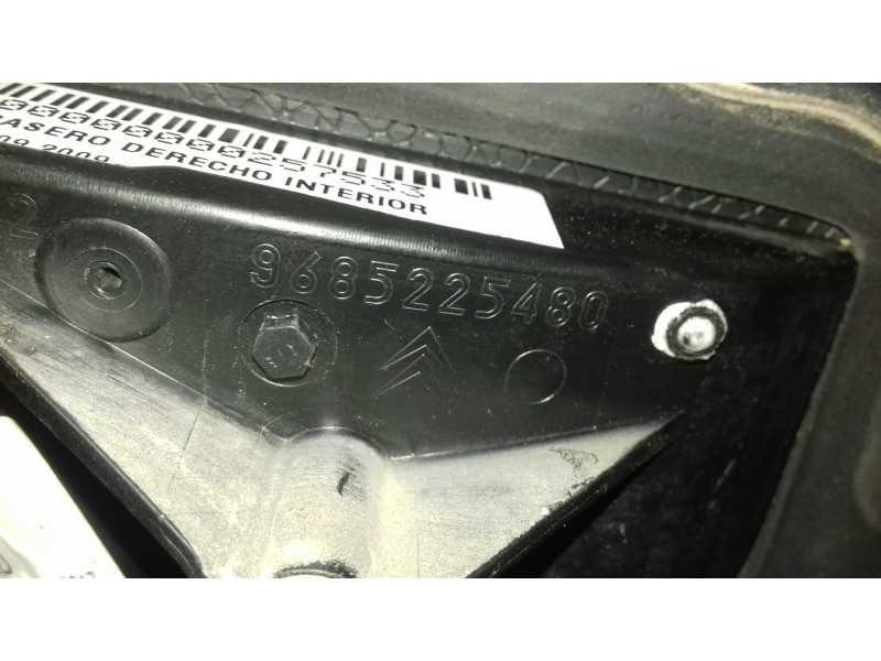 Recambio de piloto trasero derecho interior para citroen c3 referencia OEM IAM 9685225480 9685225480 89080140