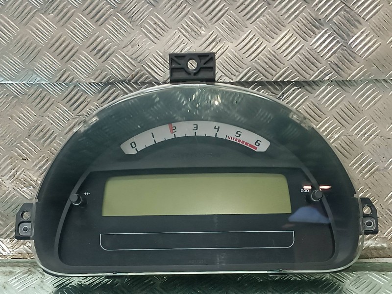 Recambio de cuadro instrumentos para citroen c3 referencia OEM IAM 9660225880 216787204 JOHNSON CONTROLS