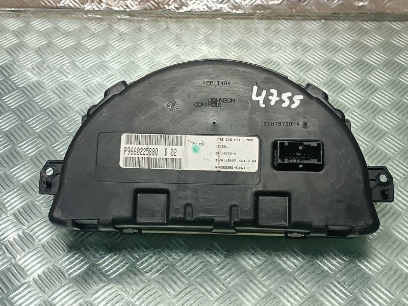 Recambio de cuadro instrumentos para citroen c3 referencia OEM IAM 9660225880 216787204 JOHNSON CONTROLS