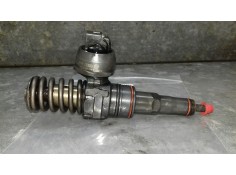 Recambio de inyector para volkswagen passat berlina (3b3) referencia OEM IAM 038130073AJ 0414720037 BOSCH