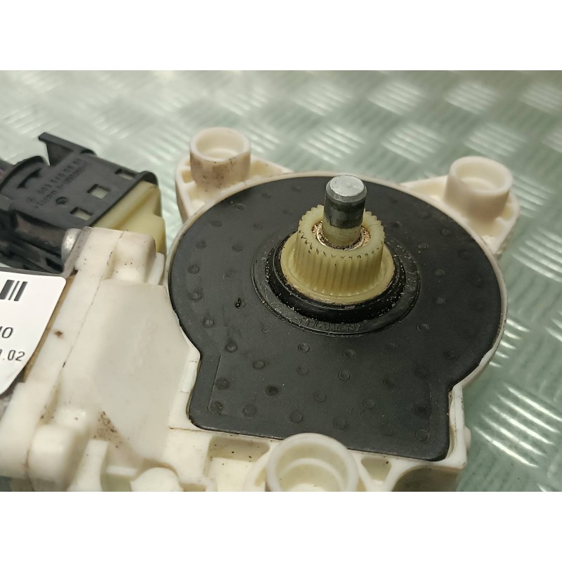 Recambio de motor elevalunas delantero derecho para mercedes-benz clase e (w211) berlina referencia OEM IAM A2118203042 01308219