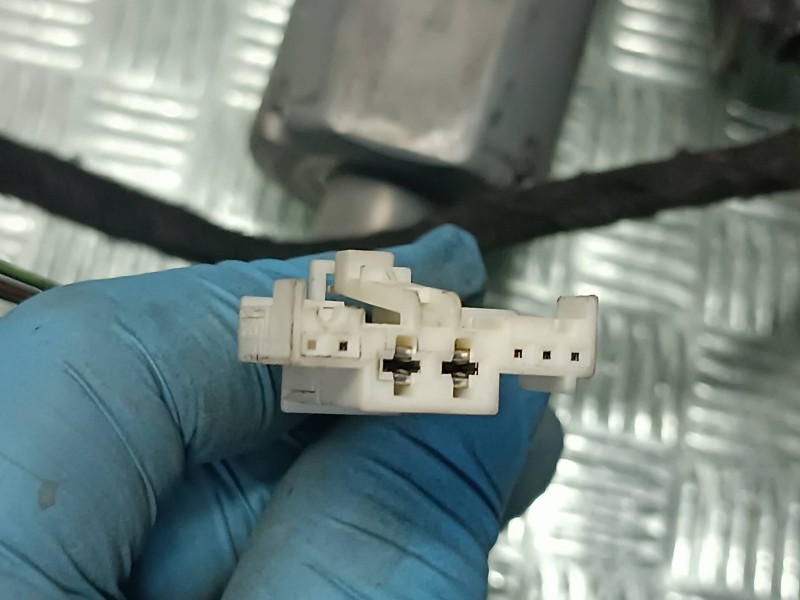 Recambio de motor elevalunas delantero derecho para mercedes-benz clase e (w211) berlina referencia OEM IAM A2118203042 01308219