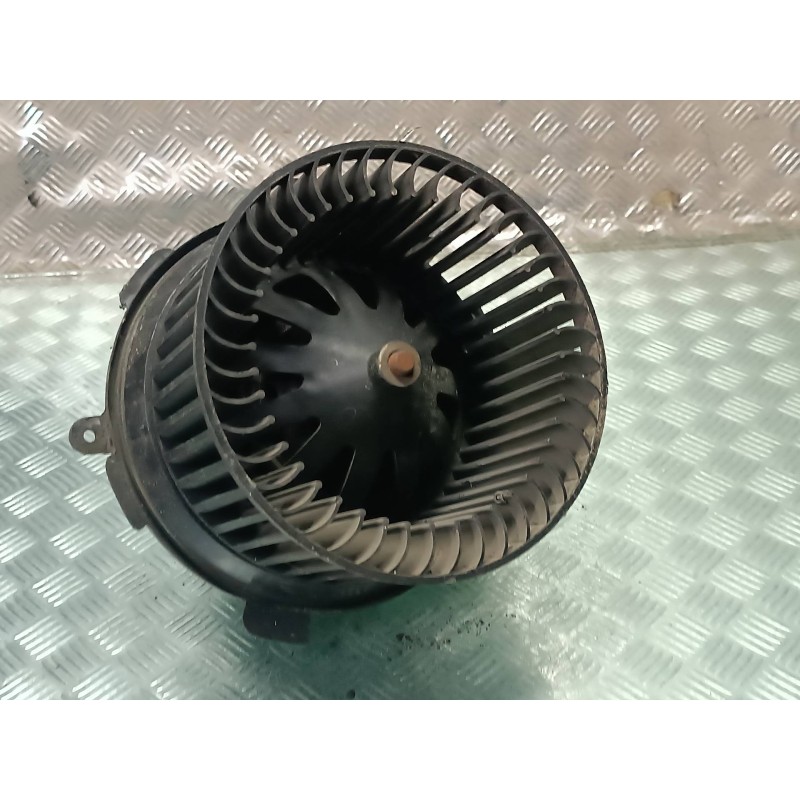 Recambio de ventilador calefaccion para citroen xsara picasso referencia OEM IAM 64245 BEHR CONECTOR 2 PINES