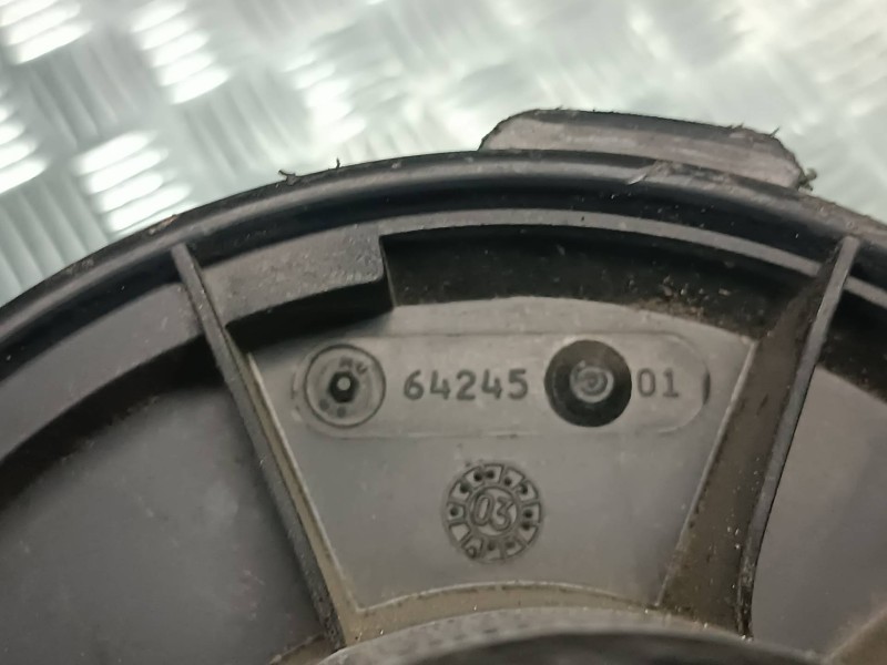 Recambio de ventilador calefaccion para citroen xsara picasso referencia OEM IAM 64245 BEHR CONECTOR 2 PINES