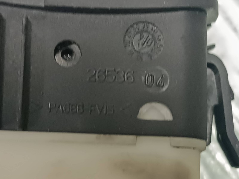 Recambio de interruptor para renault espace iv (jk0) referencia OEM IAM 2653604 VALEO CONECTOR 3 PINES