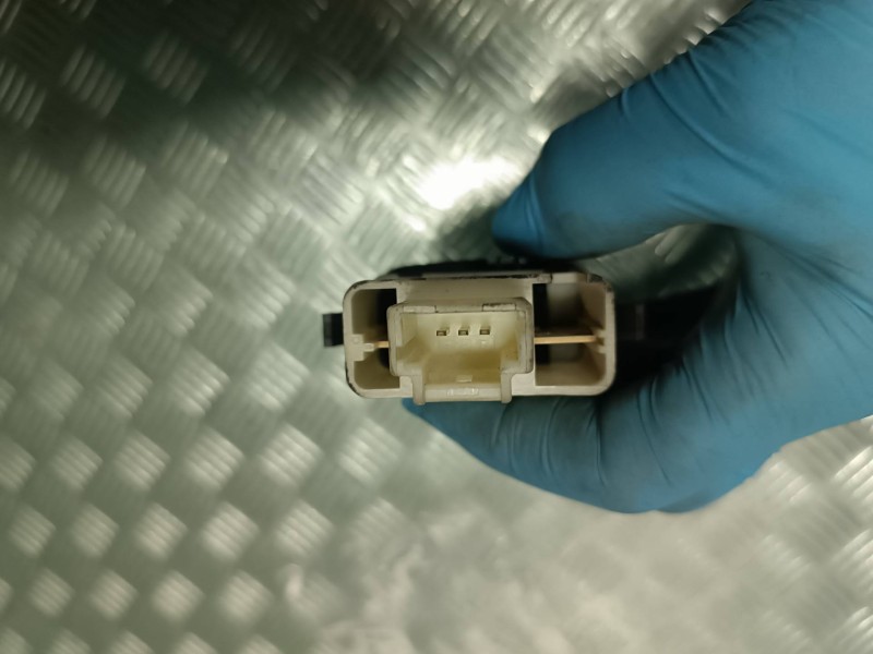 Recambio de interruptor para renault espace iv (jk0) referencia OEM IAM 2653604 VALEO CONECTOR 3 PINES