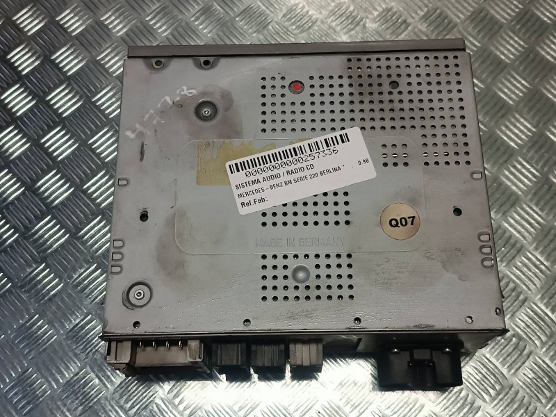 Recambio de sistema audio / radio cd para mercedes-benz clase s (w220) berlina referencia OEM IAM   Q07