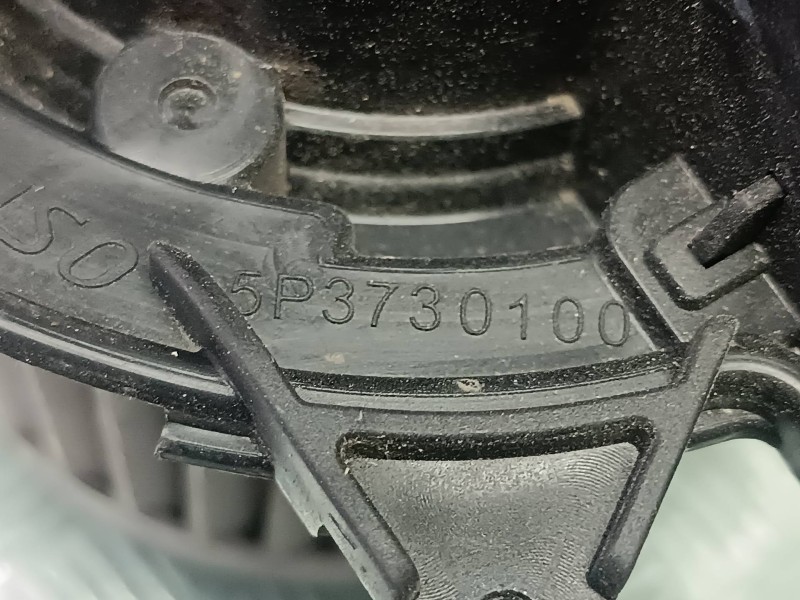 Recambio de ventilador calefaccion para dacia lodgy referencia OEM IAM 5P3730100 DENSO CONECTOR 2 PINES