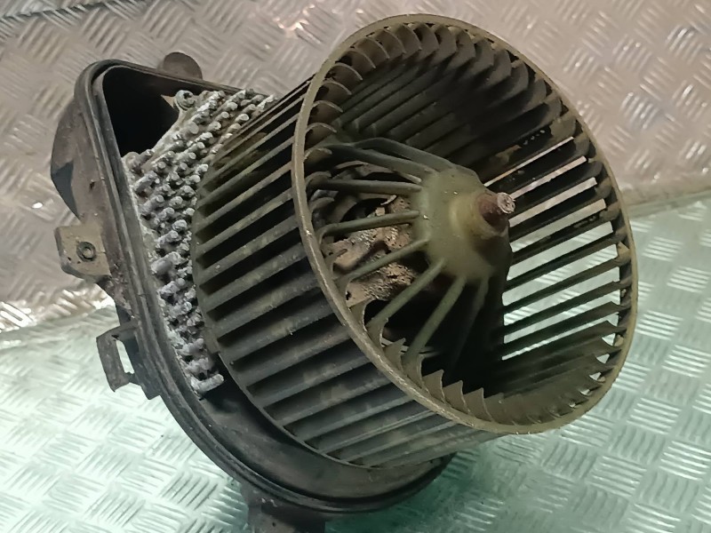 Recambio de ventilador calefaccion para citroen evasion referencia OEM IAM 9179350137 9179451137 BEHR