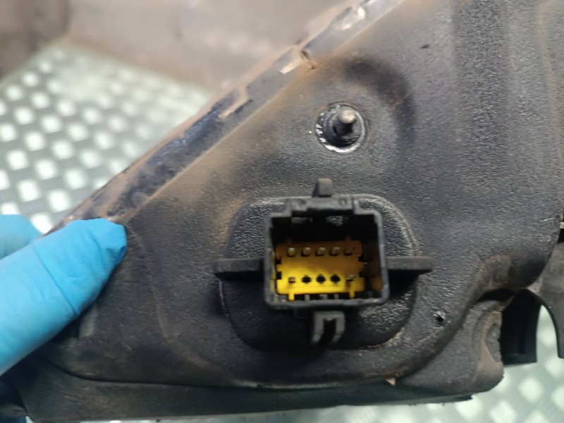 Recambio de retrovisor derecho para renault scenic ii referencia OEM IAM 12354070 11261127 ELECTRICO