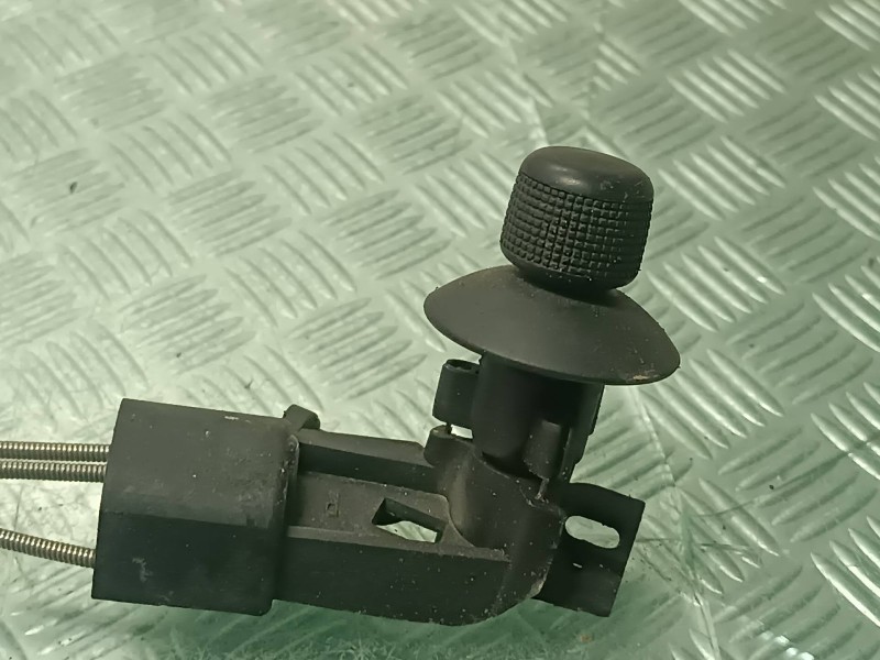 Recambio de retrovisor derecho para skoda fabia (6y2/6y3) referencia OEM IAM 1002112  MANUAL