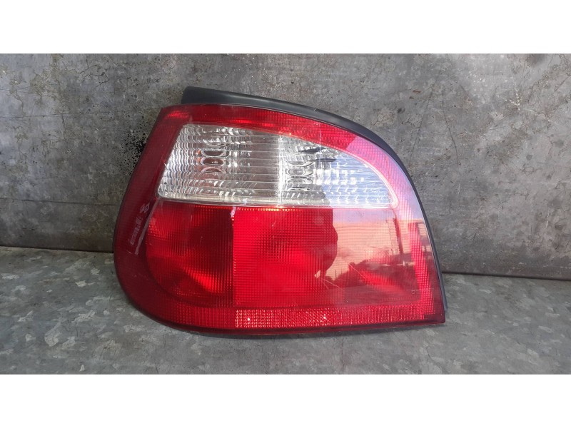 Recambio de piloto trasero izquierdo para renault megane i fase 2 berlina (ba0) referencia OEM IAM 7700428320 5511927LB 08551192