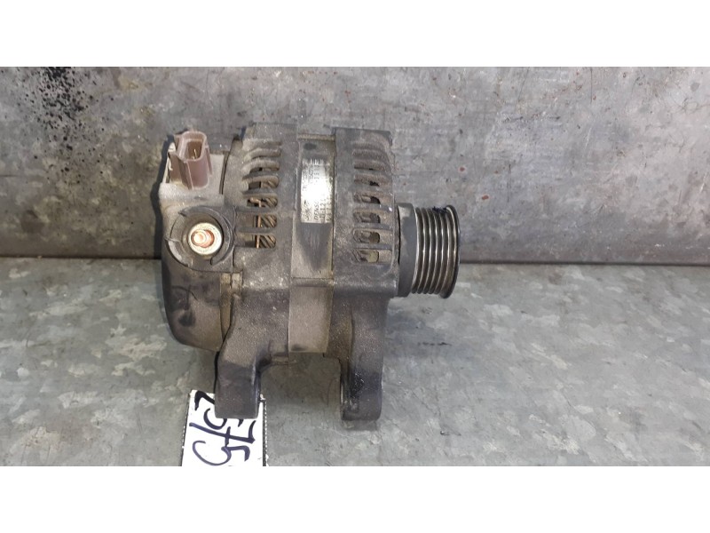 Recambio de alternador para ford focus berlina (cap) referencia OEM IAM 3M5T10300PD DENSO 120V