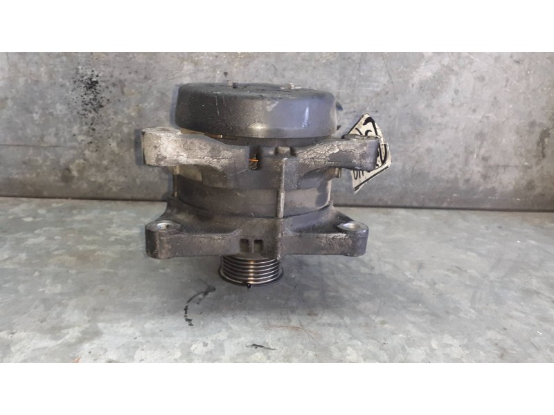 Recambio de alternador para ford focus berlina (cap) referencia OEM IAM 3M5T10300PD DENSO 120V
