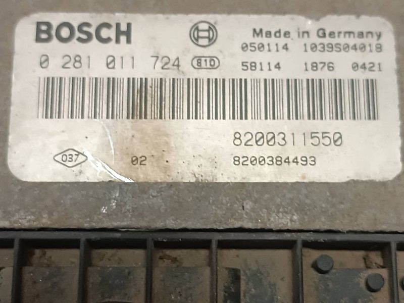 Recambio de centralita motor uce para renault espace iv (jk0) referencia OEM IAM 8200311550 02810011724 BOSCH