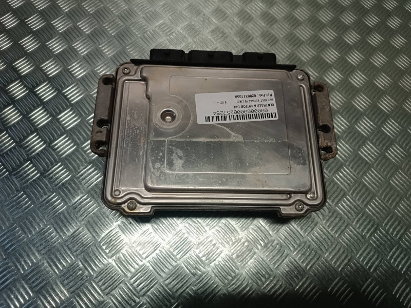 Recambio de centralita motor uce para renault espace iv (jk0) referencia OEM IAM 8200311550 02810011724 BOSCH