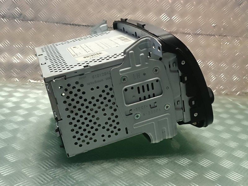 Recambio de sistema audio / radio cd para hyundai i10 referencia OEM IAM 961000X2304X 961000X230 