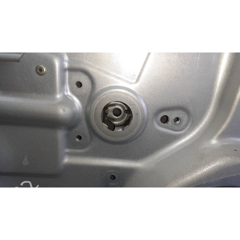 Recambio de elevalunas delantero izquierdo para ford focus lim. (cb4) referencia OEM IAM 984570211 SIN MOTOR ELECTRICO