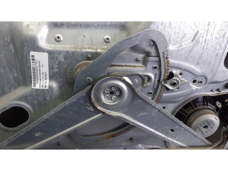 Recambio de elevalunas delantero derecho para ford focus lim. (cb4) referencia OEM IAM 984705211 SIN MOTOR ELECTRICO
