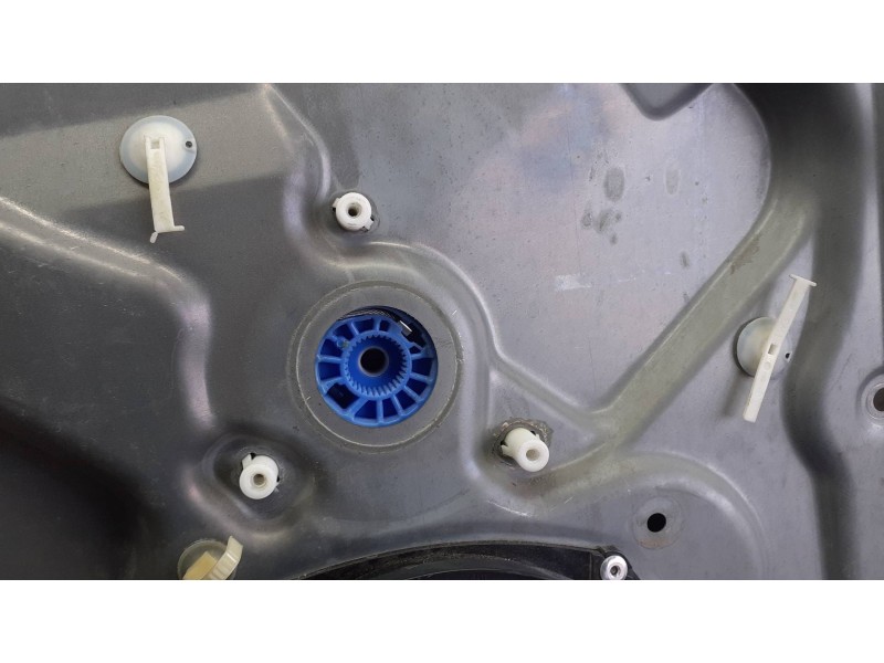 Recambio de elevalunas delantero izquierdo para seat ibiza (6l1) referencia OEM IAM 6L4837751ED SIN MOTOR ELECTRICO