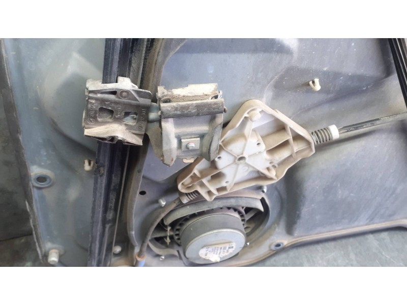 Recambio de elevalunas delantero izquierdo para seat ibiza (6l1) referencia OEM IAM 6L4837751ED SIN MOTOR ELECTRICO