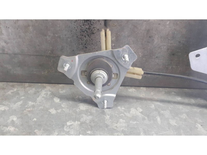 Recambio de elevalunas trasero derecho para citroen c3 referencia OEM IAM 9683128980  MANUAL