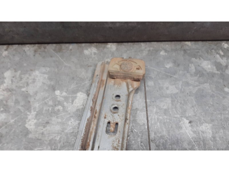 Recambio de elevalunas trasero izquierdo para mercedes-benz clase m (w163) referencia OEM IAM  SIN MOTOR ELECTRICO