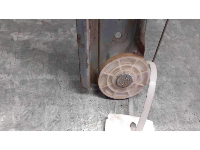 Recambio de elevalunas trasero izquierdo para mercedes-benz clase m (w163) referencia OEM IAM  SIN MOTOR ELECTRICO