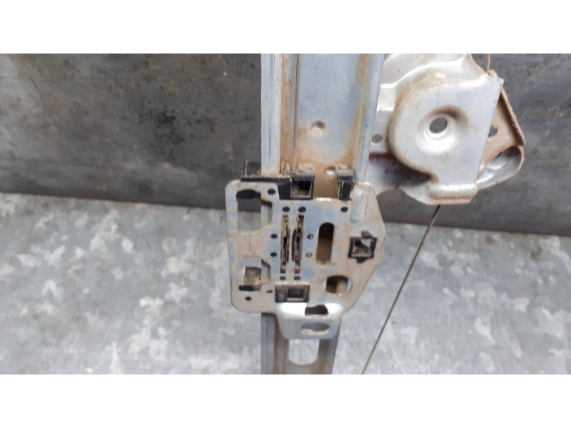 Recambio de elevalunas trasero izquierdo para mercedes-benz clase m (w163) referencia OEM IAM  SIN MOTOR ELECTRICO