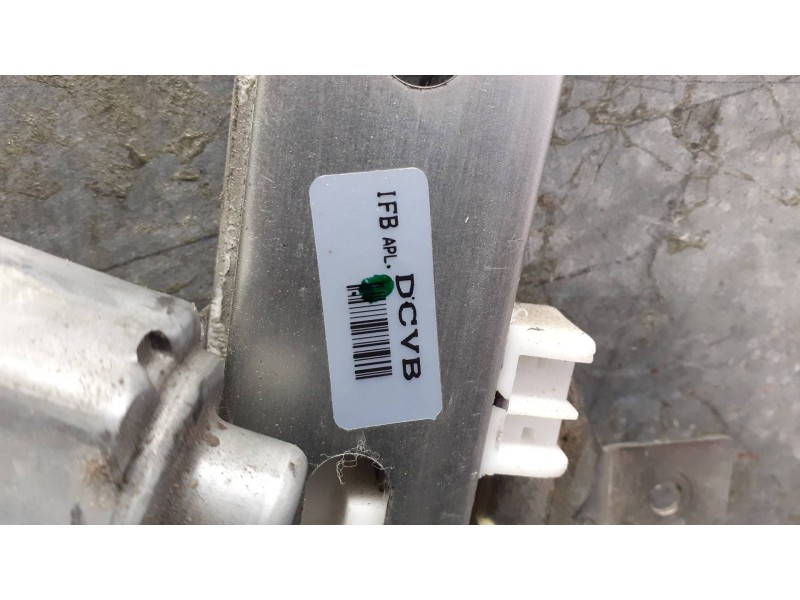 Recambio de elevalunas delantero derecho para hyundai i10 referencia OEM IAM 824020X010 CON MOTOR ELECTRICO