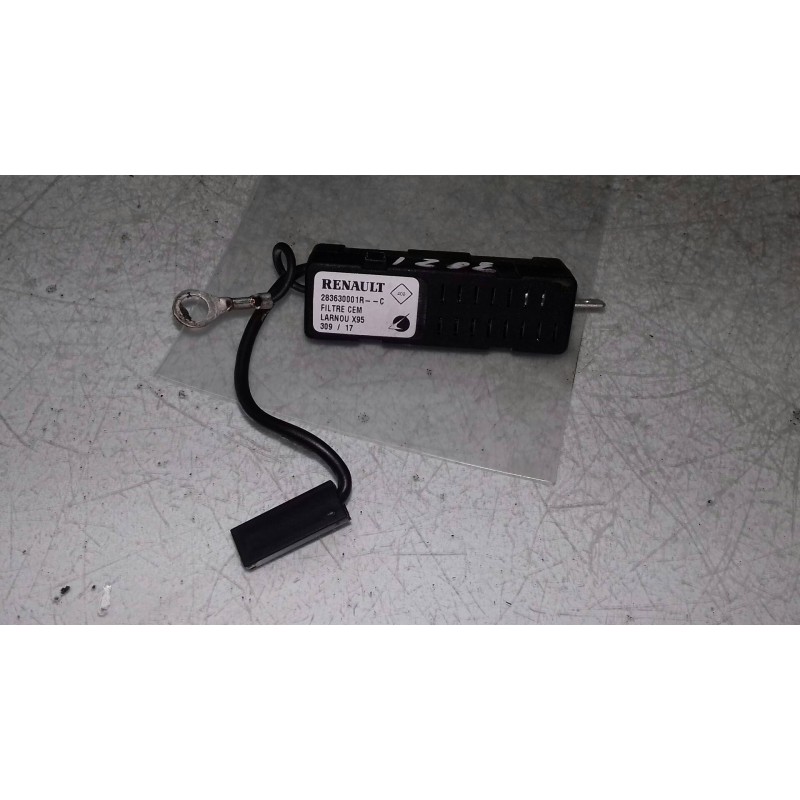 Recambio de antena para renault captur xmod referencia OEM IAM 283630001R  