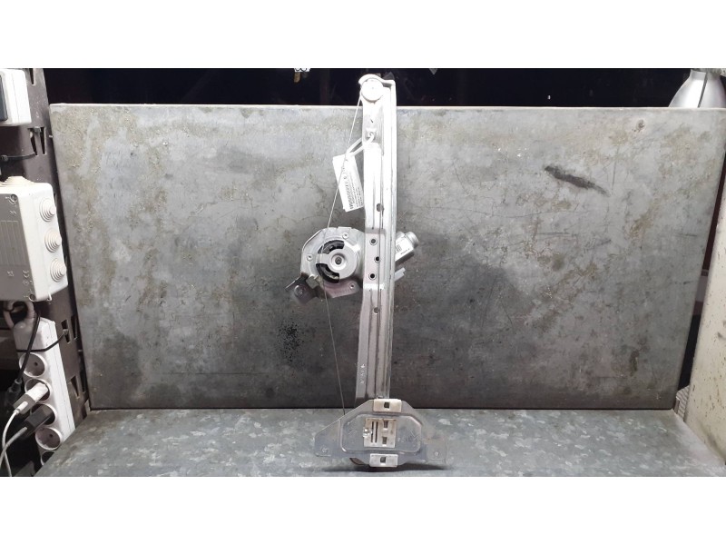 Recambio de elevalunas delantero derecho para citroen c3 referencia OEM IAM 402214C CON MOTOR ELECTRICO