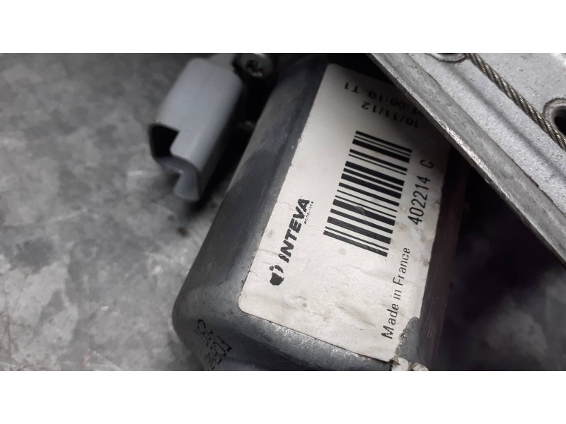 Recambio de elevalunas delantero derecho para citroen c3 referencia OEM IAM 402214C CON MOTOR ELECTRICO
