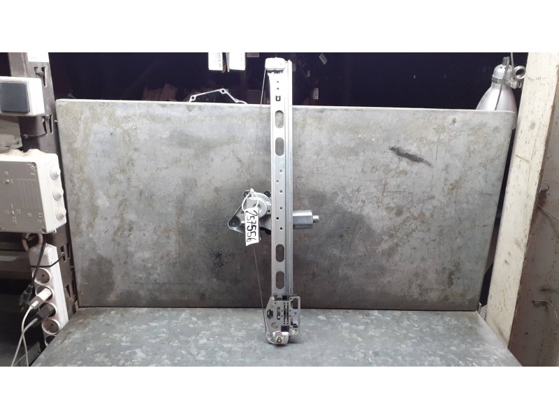 Recambio de elevalunas trasero derecho para mercedes-benz clase m (w163) referencia OEM IAM 119016100 CON MOTOR ELECTRICO