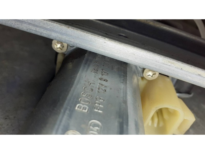 Recambio de elevalunas trasero derecho para mercedes-benz clase m (w163) referencia OEM IAM 119016100 CON MOTOR ELECTRICO