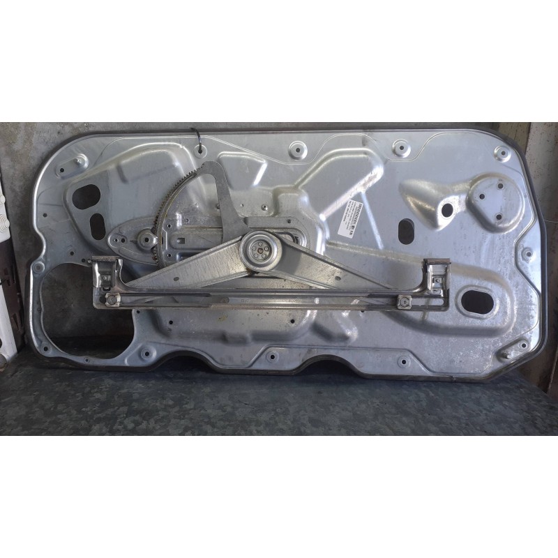 Recambio de elevalunas delantero izquierdo para ford focus lim. (cb4) referencia OEM IAM 8M51B219A65AA SIN MOTOR ELECTRICO