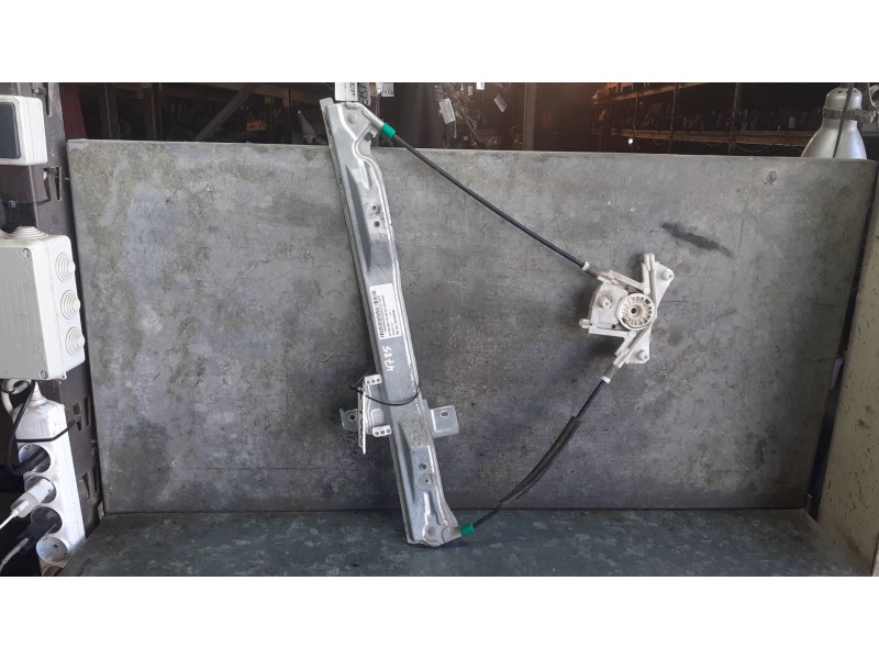 Recambio de elevalunas delantero izquierdo para peugeot 407 referencia OEM IAM 9644893580 SIN MOTOR ELECTRICO