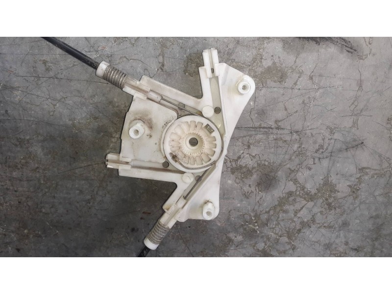 Recambio de elevalunas delantero izquierdo para peugeot 407 referencia OEM IAM 9644893580 SIN MOTOR ELECTRICO