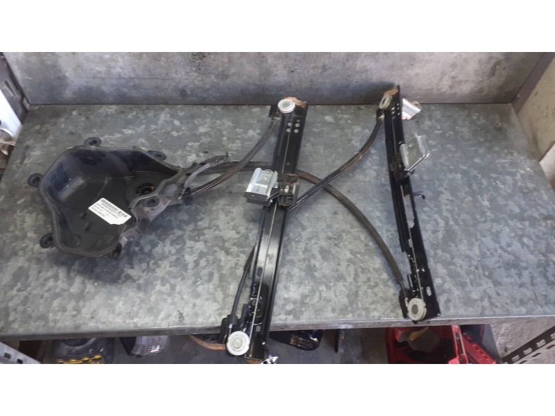 Recambio de elevalunas delantero derecho para seat ibiza (6j5) referencia OEM IAM 6J4837402J SIN MOTOR ELECTRICO