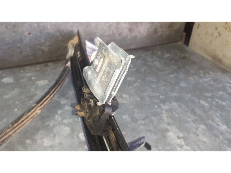 Recambio de elevalunas delantero derecho para seat ibiza (6j5) referencia OEM IAM 6J4837402J SIN MOTOR ELECTRICO