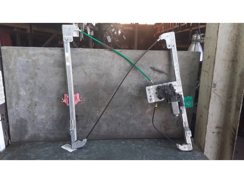 Recambio de elevalunas delantero izquierdo para citroen jumpy referencia OEM IAM 401786A8 CON MOTOR ELECTRICO