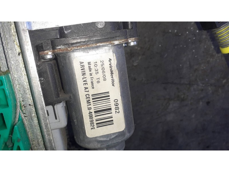 Recambio de elevalunas delantero izquierdo para citroen jumpy referencia OEM IAM 401786A8 CON MOTOR ELECTRICO