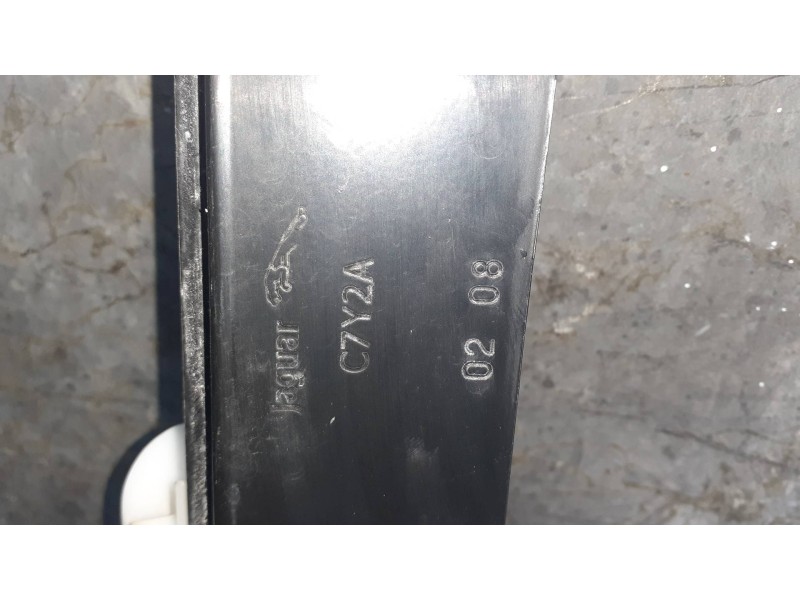 Recambio de elevalunas delantero derecho para jaguar xf referencia OEM IAM C7Y2A CON MOTOR ELECTRIO