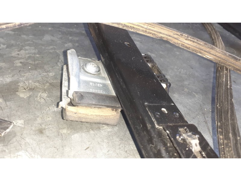 Recambio de elevalunas delantero izquierdo para seat ibiza (6j5) referencia OEM IAM 6J4837401J SIN MOTOR ELECTRICO